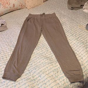 Tahari trendy comfy stretch pants